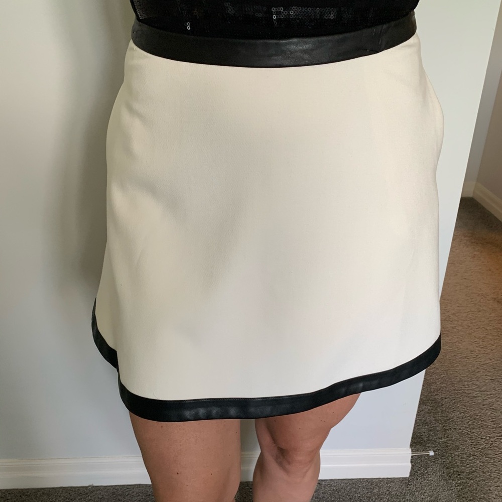 Banana republic skirt!